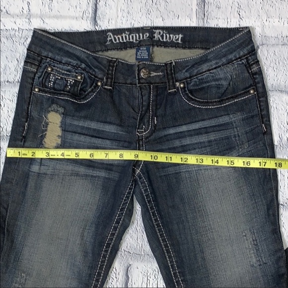 Antique Rivet Jeans - Picture 6 of 10
